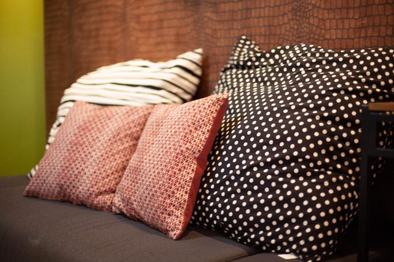 Clean Comfy Cozy Easy To Go Siam Paragon And Chatuchak Market バンコク都 エクステリア 写真